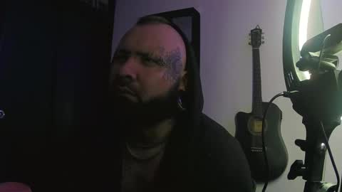 darkclothes online show from 01-09-25, 07:42