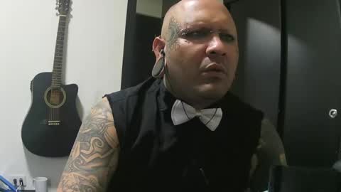 darkclothes online show from 01-20-25, 02:43