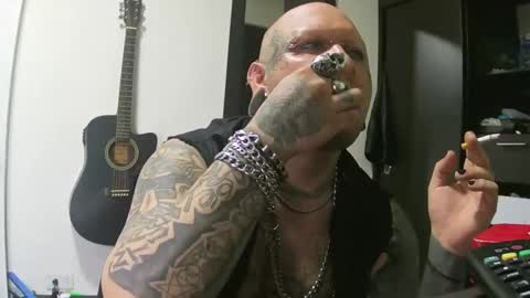 darkclothes online show from 01-21-25, 02:22