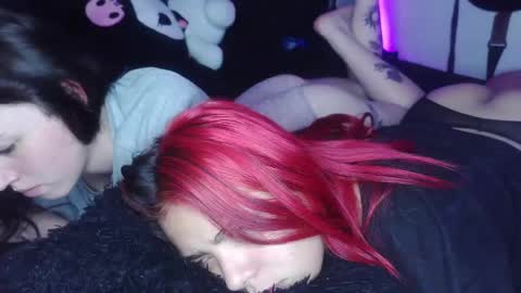 darkclothes online show from 02-12-25, 09:20