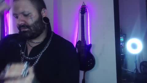 darkclothes online show from 02-27-25, 05:58