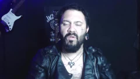 darkclothes online show from 09-16-25, 07:42