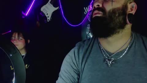 darkclothes online show from 10-19-25, 08:15