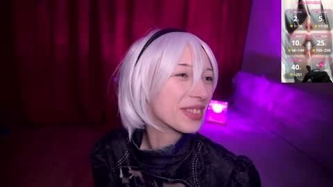 Snapshot of darkfirenight chatting on 12-25-24, 01:19 Yuu online show from 12-25-24, 01:19