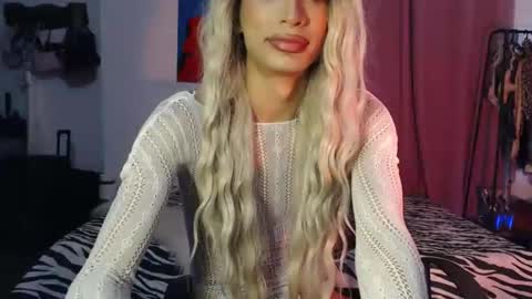 Snapshot of darkkprincess chatting on 01-13-26, 09:09 Angel online show from 01-13-26, 09:09