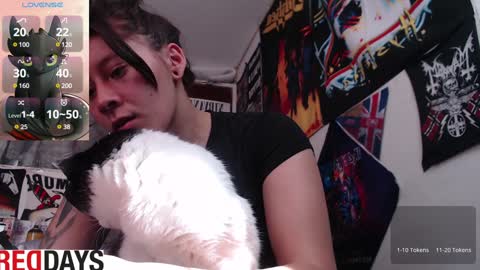 Darkness online show from 02-05-25, 06:48