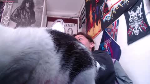 Darkness online show from 02-11-25, 07:27