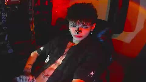   online show from 10-27-25, 07:51