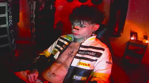   online show from 11-05-25, 07:30