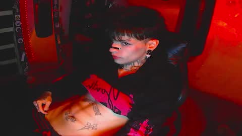   online show from 11-10-25, 06:34