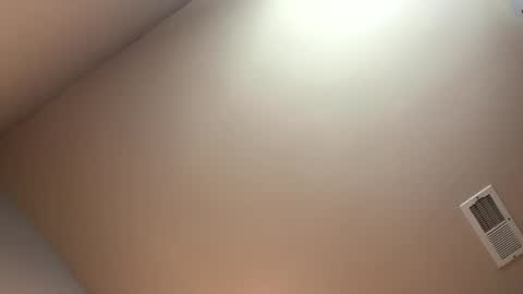 darknite083072 online show from 10-04-25, 02:20