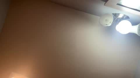 darknite083072 online show from 11-28-25, 10:23