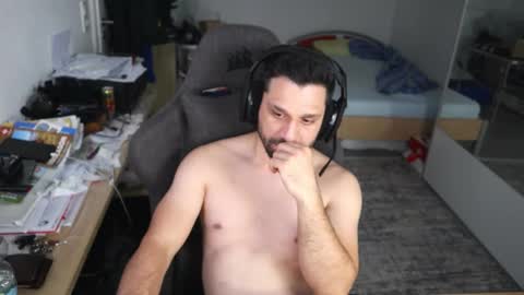 Snapshot of darkschneider_ chatting on 10-04-25, 05:49 darkschneider_ online show from 10-04-25, 05:49
