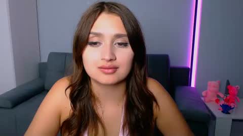 Amelie online show from 07-21-26, 04:31