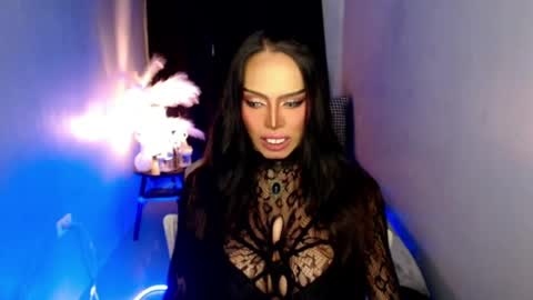 Snapshot of darksoul_mistress chatting on 06-14-26, 05:26 HAPPY BIRTHDAY MISTRESS MADRIANA online show from 06-14-26, 05:26
