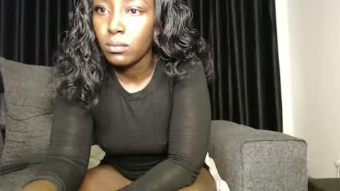 darktanqueen online show from 12-01-25, 03:11