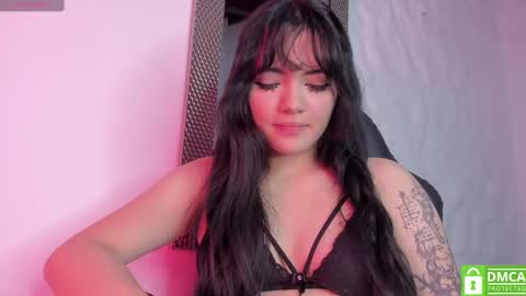 Snapshot of darky_doll chatting on 09-20-25, 04:13 Darky Doll online show from 09-20-25, 04:13