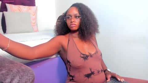 Snapshot of darle_volant chatting on 09-16-25, 10:44 Darle Volant online show from 09-16-25, 10:44