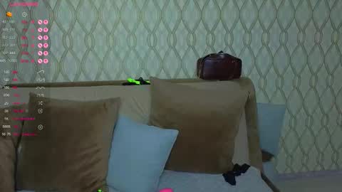 Darlina online show from 09-20-25, 01:12