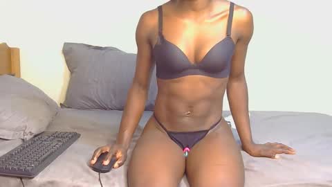 Snapshot of darling_dee chatting on 10-04-25, 07:01 darling_dee online show from 10-04-25, 07:01