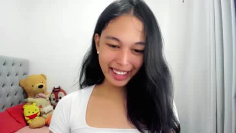 Snapshot of darling_sweetheartxx chatting on 09-14-25, 01:10 YOUR ATHENA online show from 09-14-25, 01:10