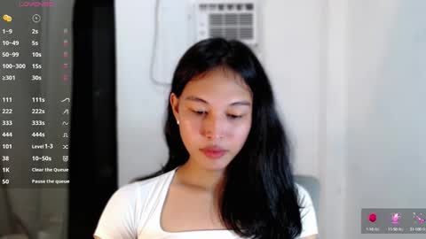 Snapshot of darling_sweetheartxx chatting on 09-20-25, 05:25 YOUR ATHENA online show from 09-20-25, 05:25