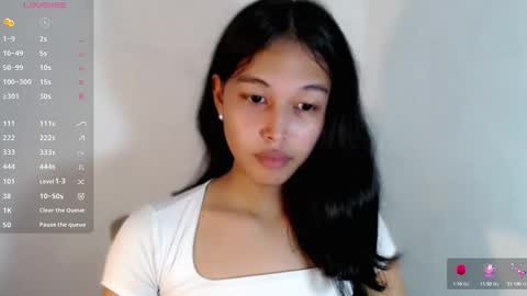 Snapshot of darling_sweetheartxx chatting on 09-22-25, 07:32 YOUR ATHENA online show from 09-22-25, 07:32