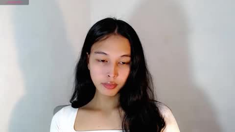 Snapshot of darling_sweetheartxx chatting on 09-24-25, 03:04 YOUR ATHENA online show from 09-24-25, 03:04