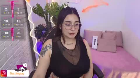 Darling online show from 10-24-25, 12:41