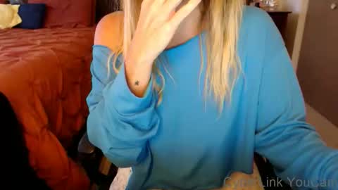 Snapshot of darlingd77 chatting on 10-24-25, 01:07 DarlingD online show from 10-24-25, 01:07