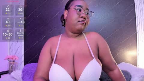  Darnell Queen online show from 04-08-26, 04:01