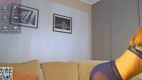 Snapshot of darslycat chatting on 11-05-25, 07:03 DarslyCat online show from 11-05-25, 07:03