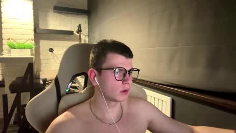 Snapshot of dartallo chatting on 03-13-26, 09:32 dartallo online show from 03-13-26, 09:32