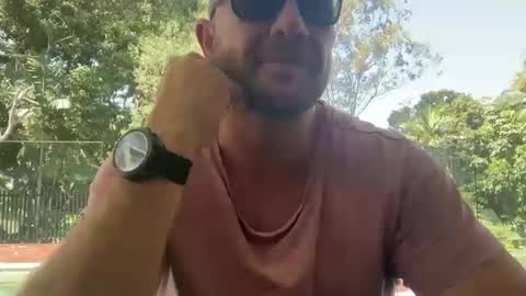 dartanian0001 online show from 10-02-25, 03:13