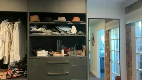 dartanian0001 online show from 10-05-25, 12:20