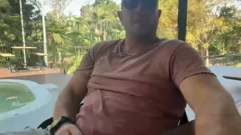 dartanian0001 online show from 10-06-25, 05:16