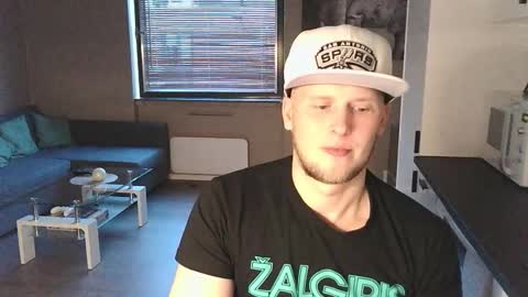 Dario online show from 09-11-25, 05:46