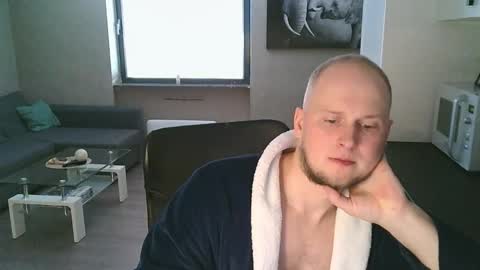 Dario online show from 10-12-25, 10:36