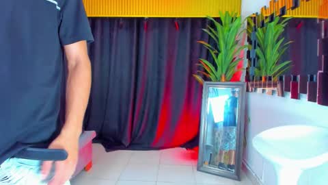 Snapshot of darwin_ggh chatting on 01-17-26, 08:30 darwin_ggh online show from 01-17-26, 08:30