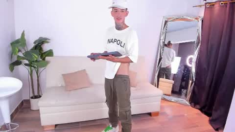 darwin_stark online show from 07-20-26, 07:22