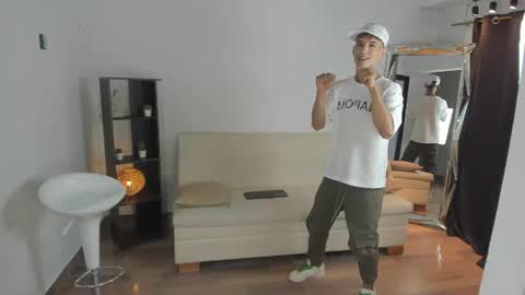 darwin_stark online show from 07-28-26, 01:34