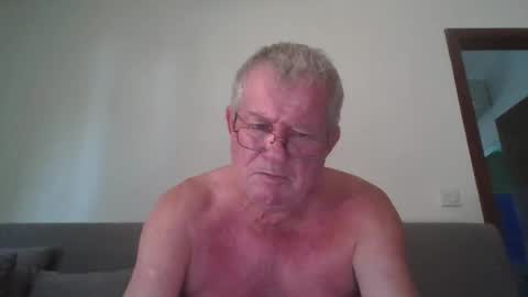 darwincock online show from 04-12-26, 05:34