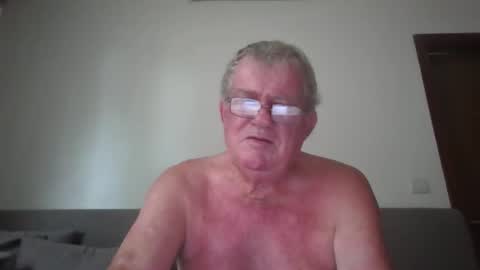 darwincock online show from 04-30-26, 01:23