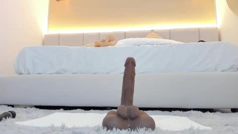 Snapshot of dasha_b chatting on 10-31-25, 08:04 Dasha online show from 10-31-25, 08:04