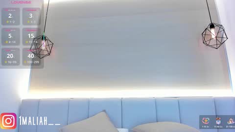 Snapshot of dasha_b chatting on 11-10-25, 07:57 Dasha online show from 11-10-25, 07:57