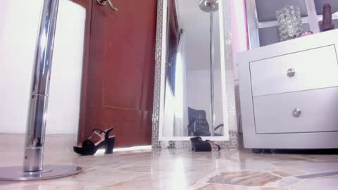 Snapshot of dashafoxxx chatting on 01-27-25, 03:50 Dasha Foxxx online show from 01-27-25, 03:50
