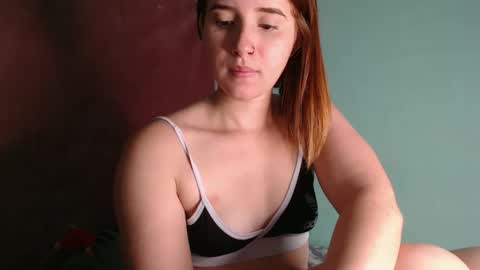 Dafne online show from 02-19-25, 10:20