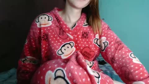 Dafne online show from 02-22-25, 02:39