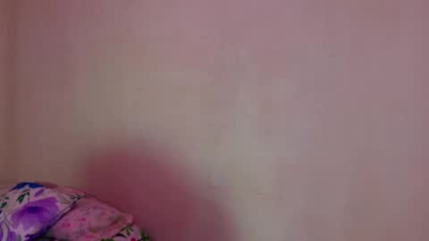 Marie Anne online show from 10-25-25, 05:04