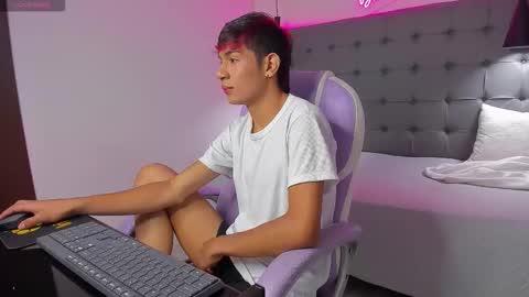 angel online show from 11-27-25, 01:24